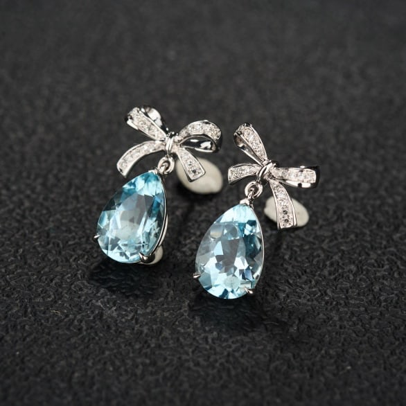 14k Gold 3.75 Ct Natural Aquamarine & Diamond Earrings - 2