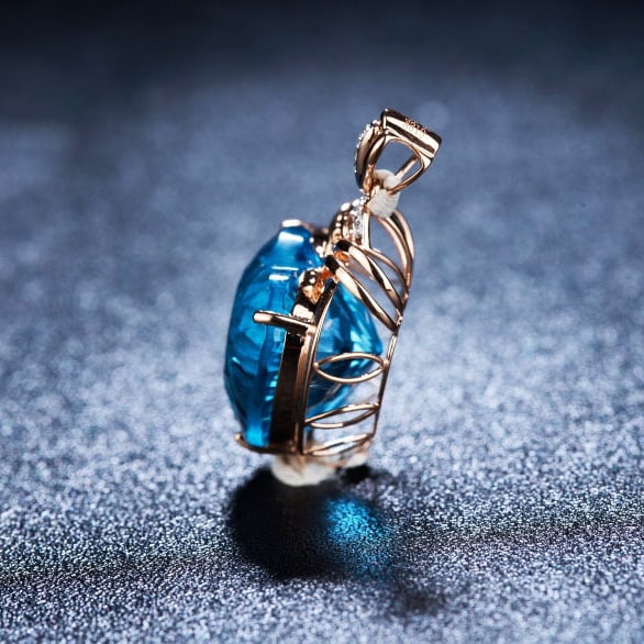 14k Gold 20.68 Ct Natural Topaz & Diamond Pendant( Without Chain ) - 4