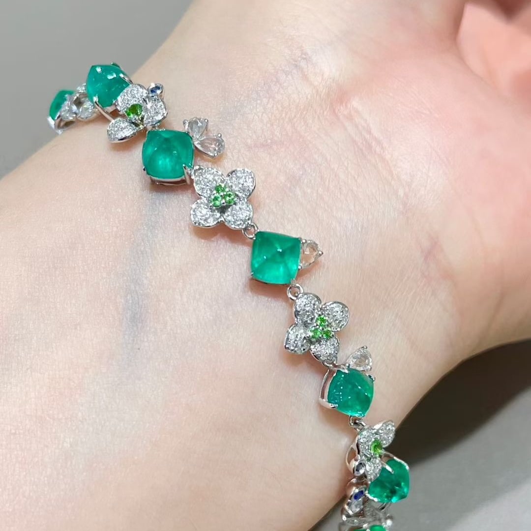 14k Gold 9.6 Ctw Natural Emerald & Diamond Bracelet - 6