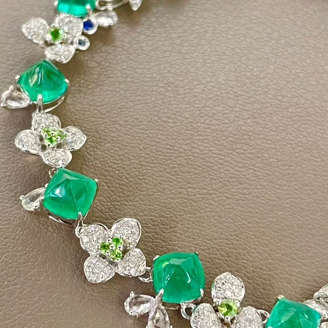 14k Gold 9.6 Ctw Natural Emerald & Diamond Bracelet - 7