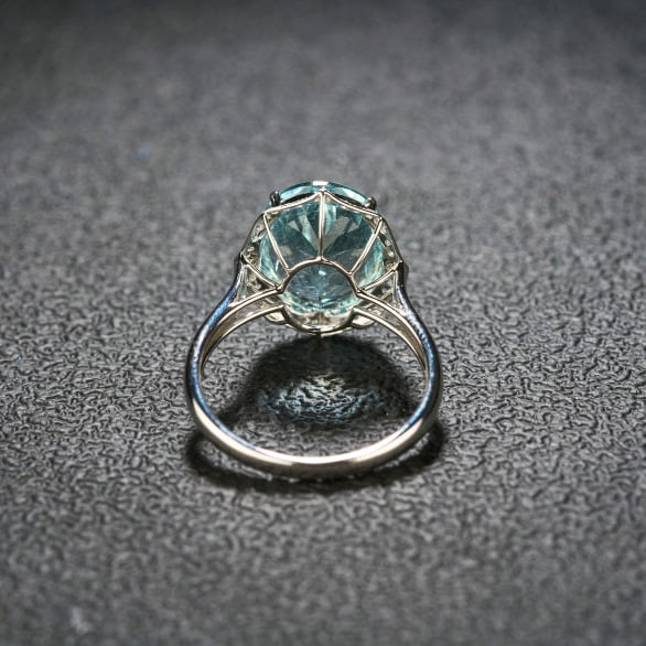 14k Gold 4.69 Ct Natural Aquamarine & Diamond Ring - 5