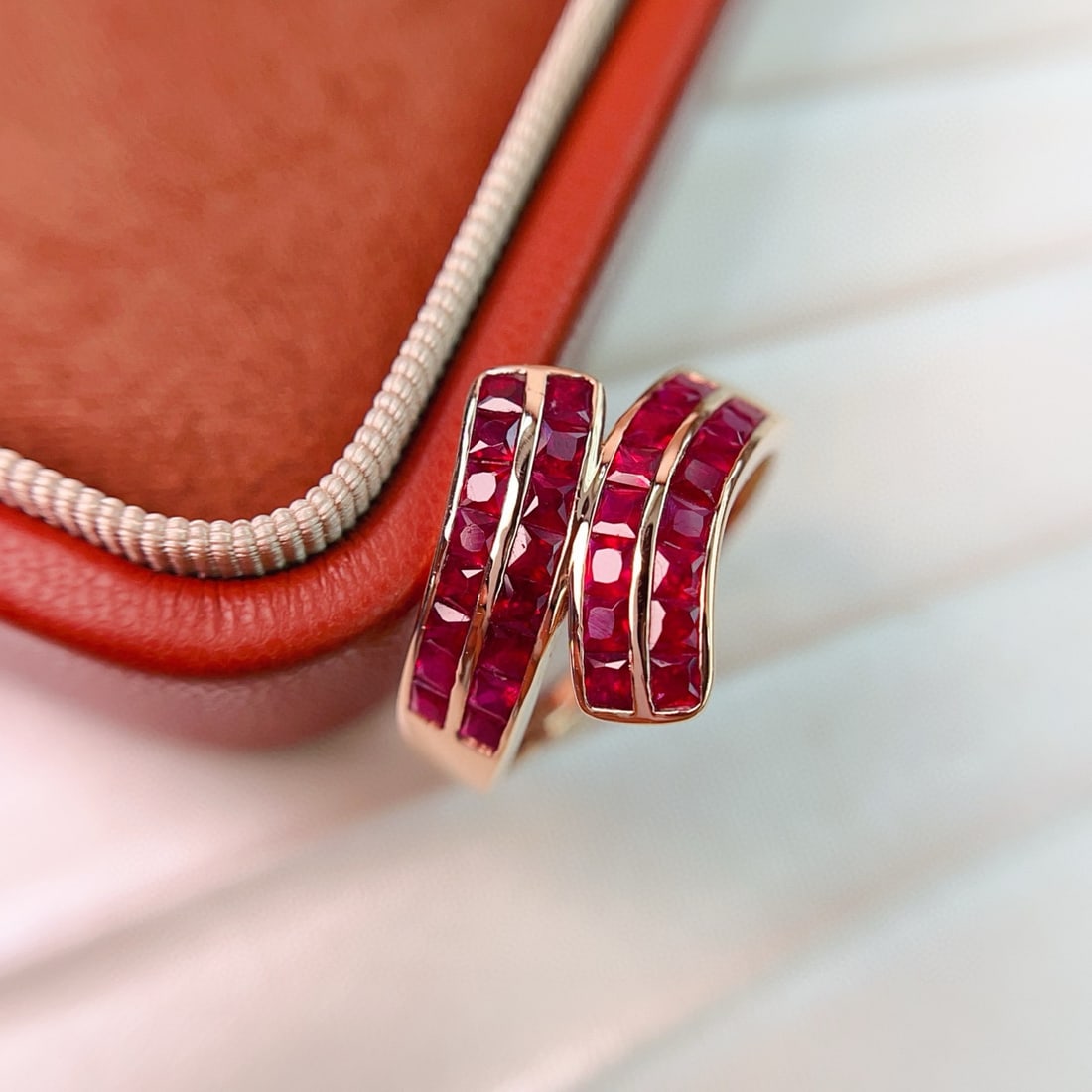 14k Gold 2.4 Ct Natural Ruby & Diamond Ring - 4