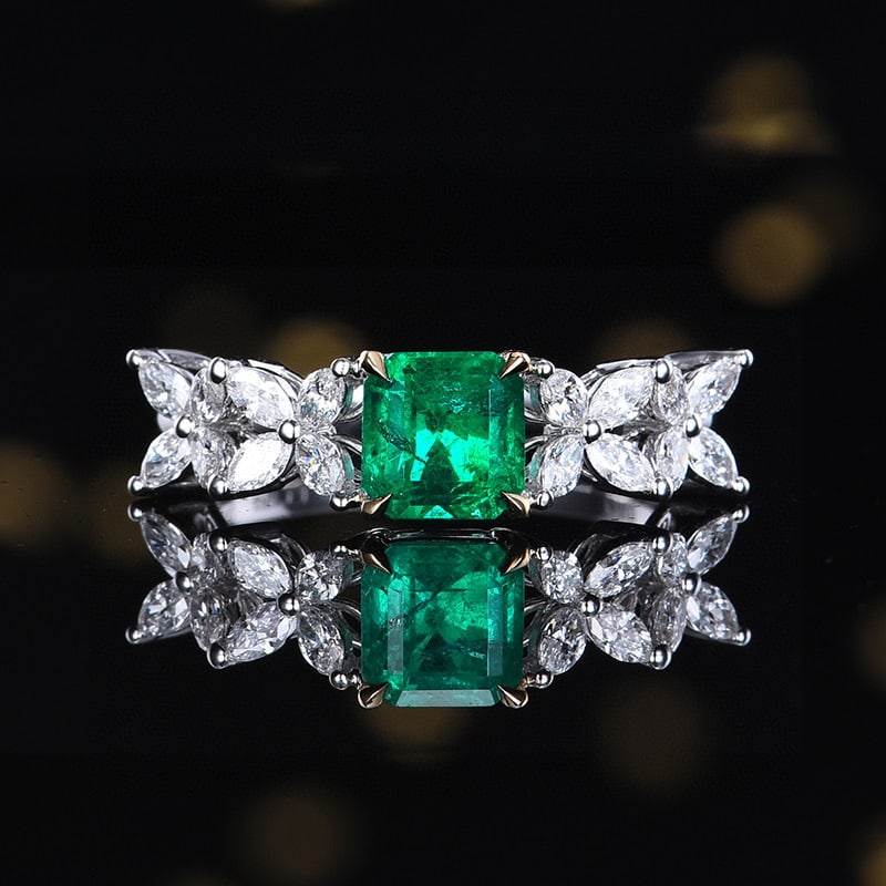 14k Gold 1.74 Ctw Vivid Green Natural Emerald & Diamond Ring: Ref:231060029 // gold content:14k gold // ring size:7. 25us // // main gemstone:emerald // shape:octagonal // carat weight:1. 15ct // color:vivid green // treatment:natural // // adjacent gemstone 2 :