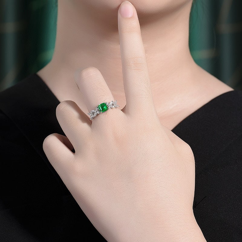 14k Gold 1.74 Ctw Vivid Green Natural Emerald & Diamond Ring - 6