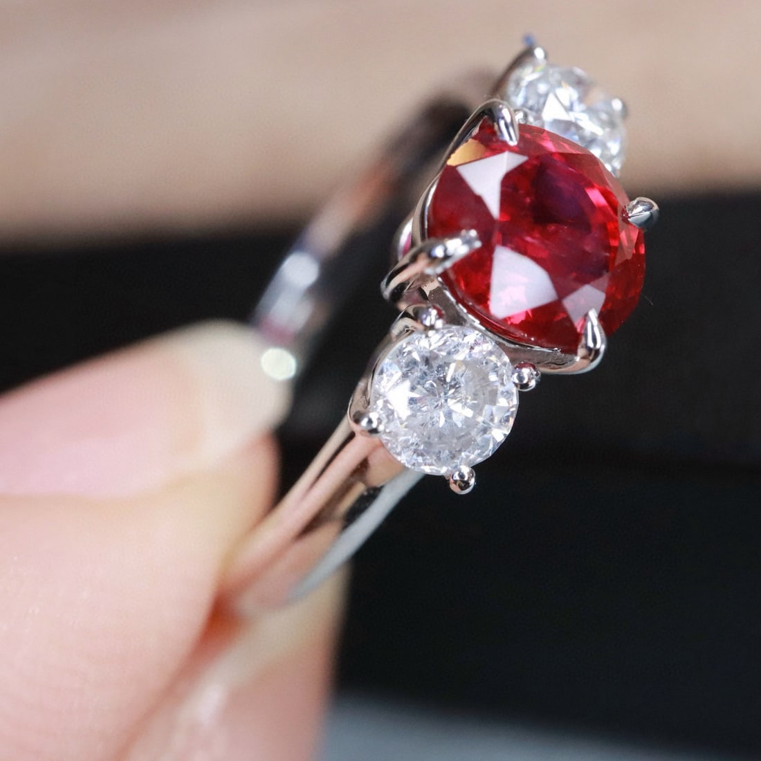 14k Gold 1.55 Ctw Natural Ruby & Diamond Ring - 3