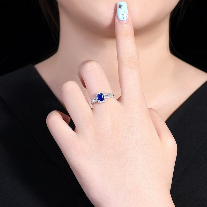 14k Gold 1.67 Ctw Vivid Blue Natural Sapphire & Diamond Ring - 6