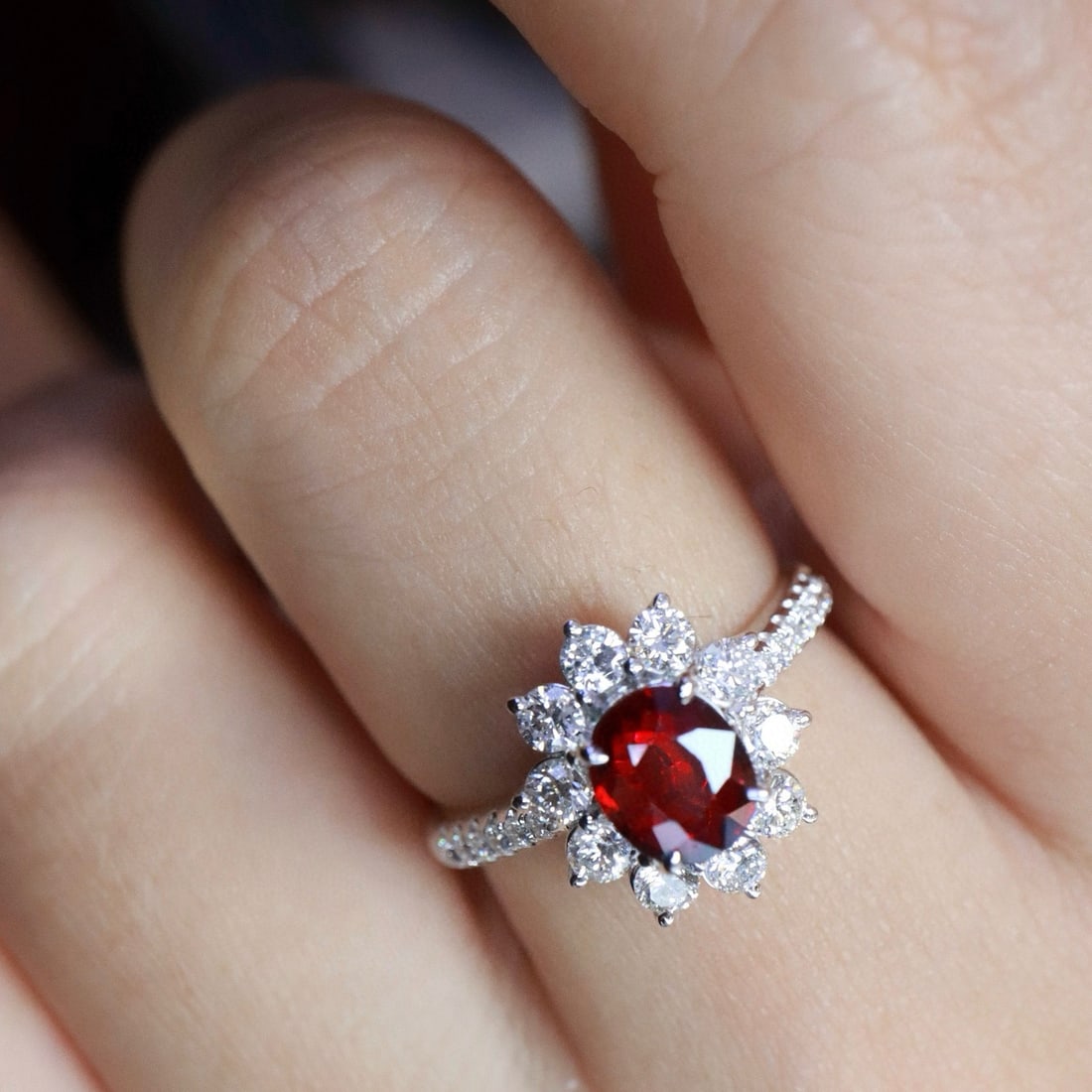 14k Gold 1.66 Ctw Natural Ruby & Diamond Ring - 6