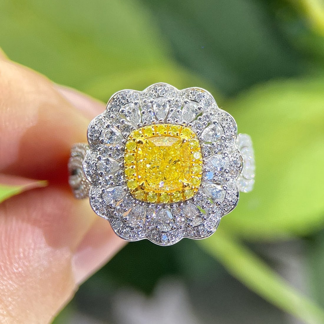 Gia Certified 14k Gold 1.90 Ctw Natural Yellow Diamond & Diamond Ring/pendant( Without Chain ) - 2