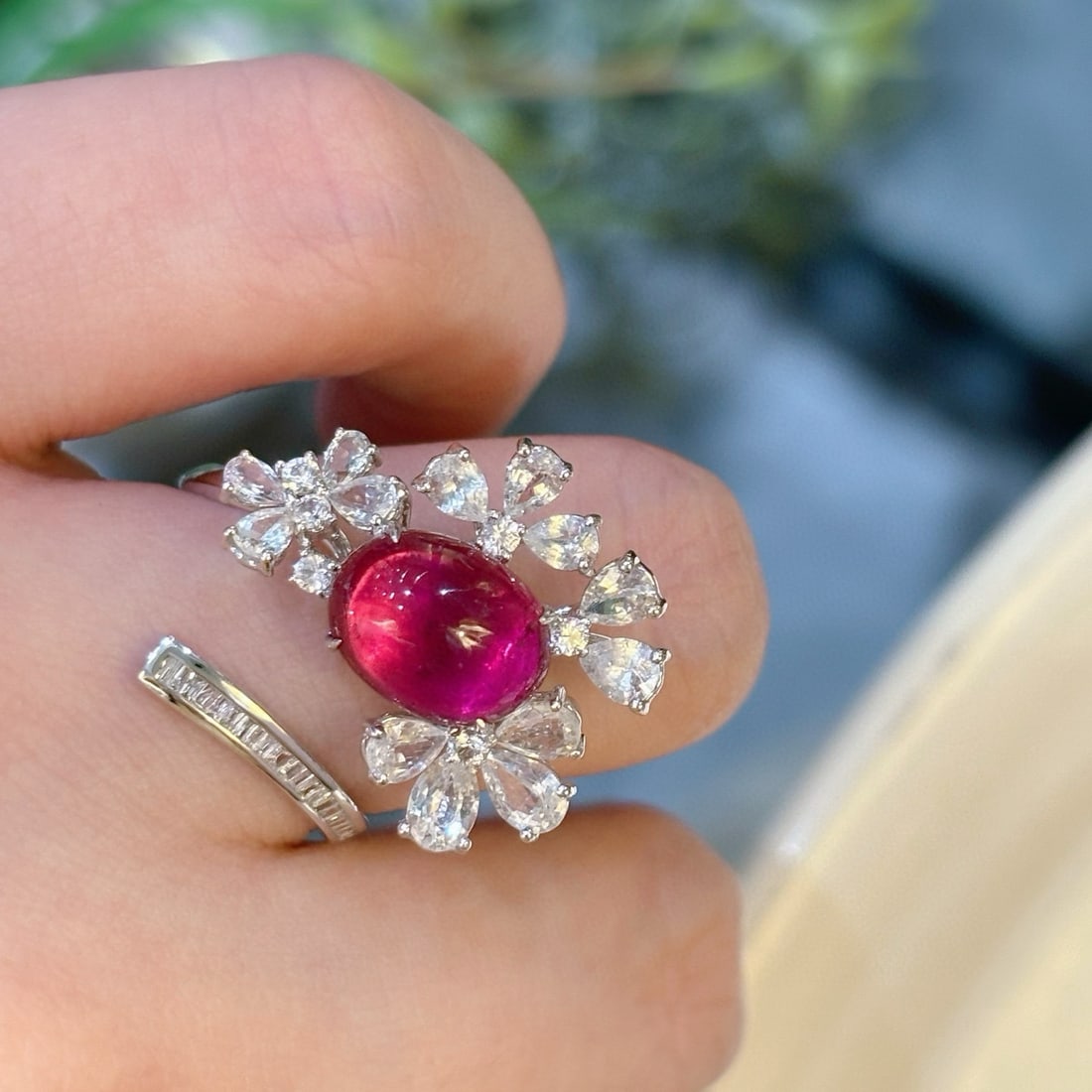 14k Gold 3.5 Ct Natural Tourmaline & Diamond & Sapphire Ring - 5