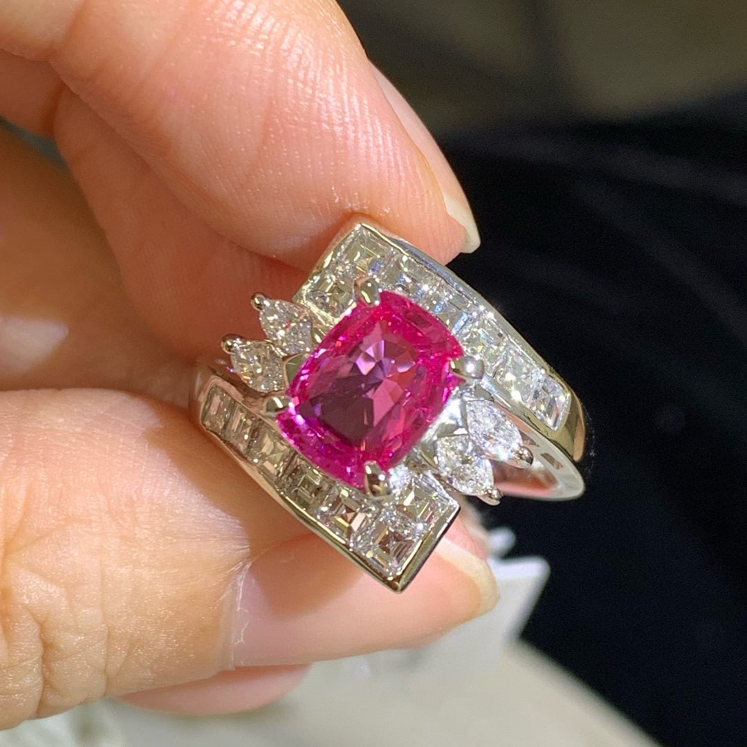 14k Gold 3.53 Ctw Natural Sapphire & Diamond Ring: Ref:231060168 // gold content:14k gold // ring size:7. 25us // // main gemstone:sapphire // shape:cushion // carat weight:2. 22ct // color:pink // treatment:natural // // adjacent gemstone 2 :