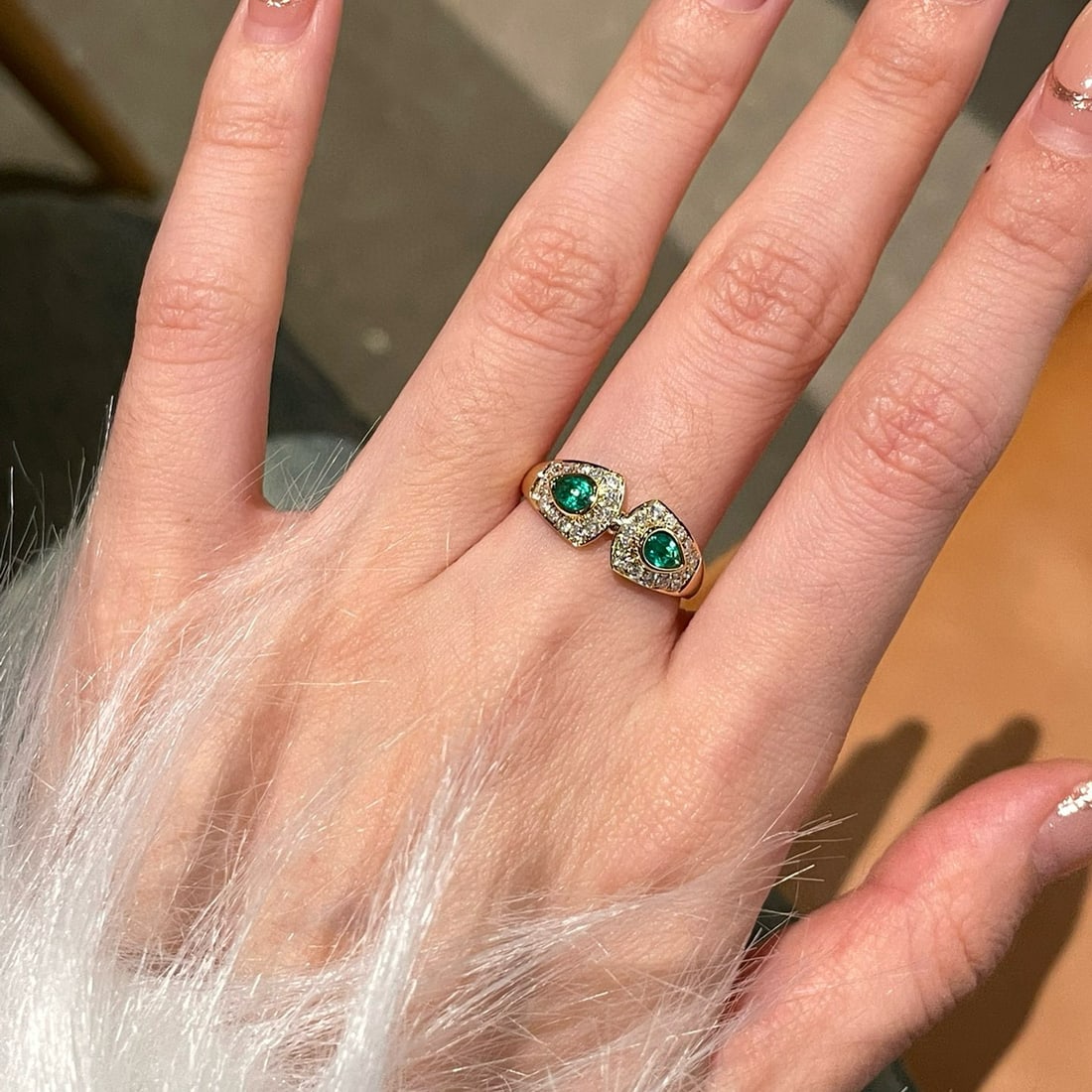 14k Gold 0.3 Ct Vivid Green Natural Emerald & Diamond Ring - 7