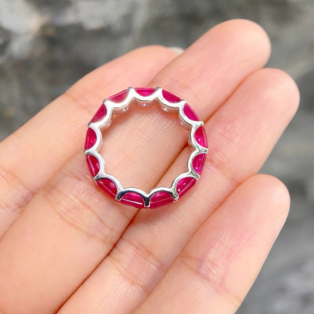 14k Gold 5.88 Ct Natural Ruby Ring - 2