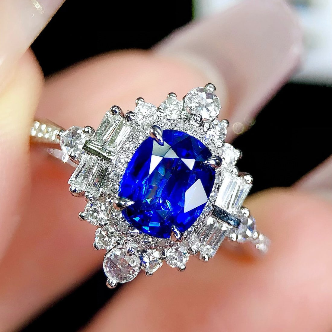 14k Gold 1.72 Ctw Natural Sapphire & Diamond Ring - 4