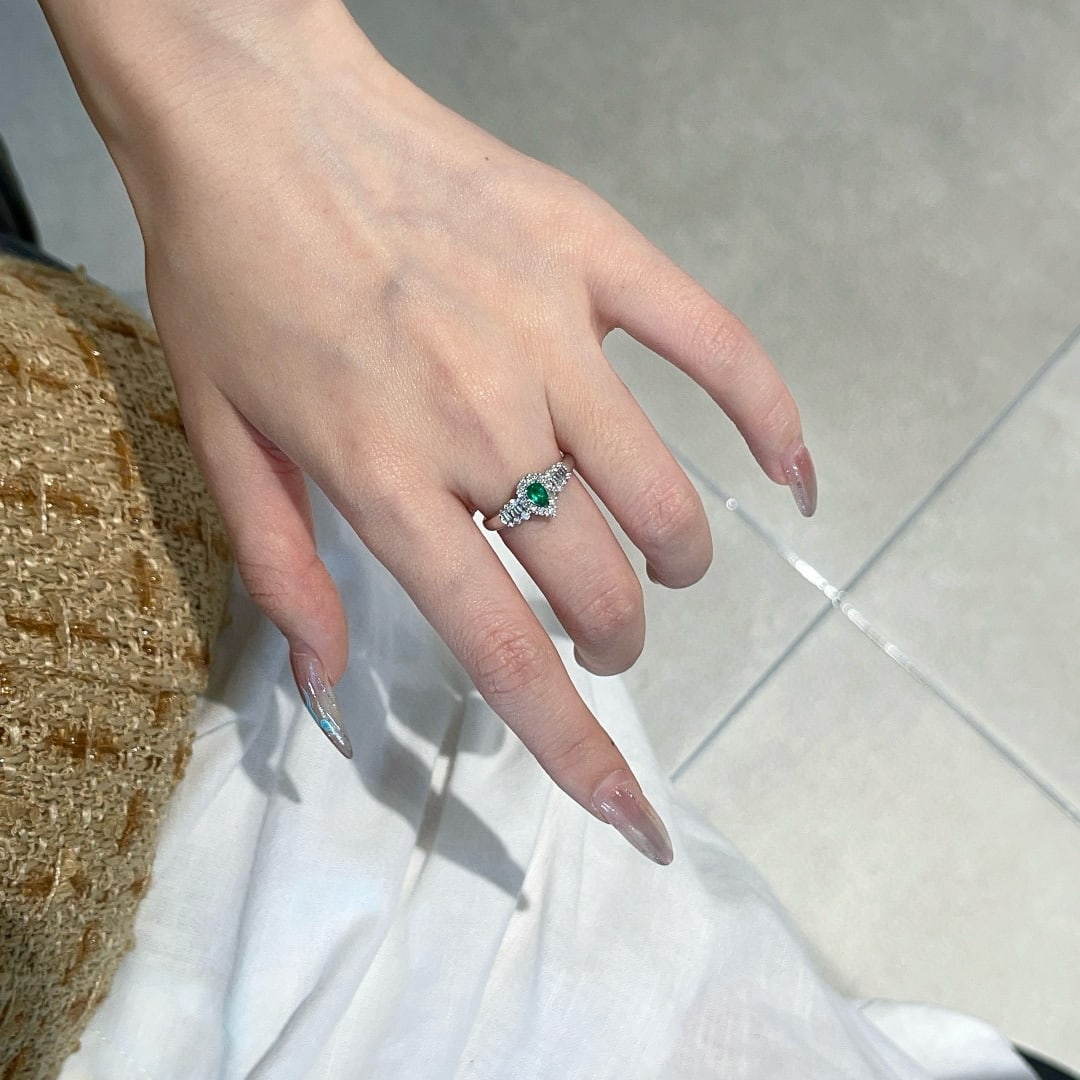 14k Gold 0.25 Ct Vivid Green Natural Emerald & Diamond Ring - 5