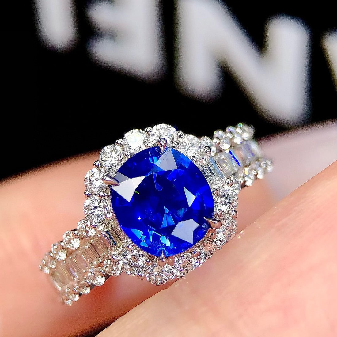 14k Gold 2.97 Ctw Natural Sapphire & Diamond Ring: Ref:231060217 // gold content:14k gold // ring size:7. 25us // // main gemstone:sapphire // shape:oval // carat weight:2. 03ct // color:royal blue // treatment:natural // // adjacent gemstone 2 :