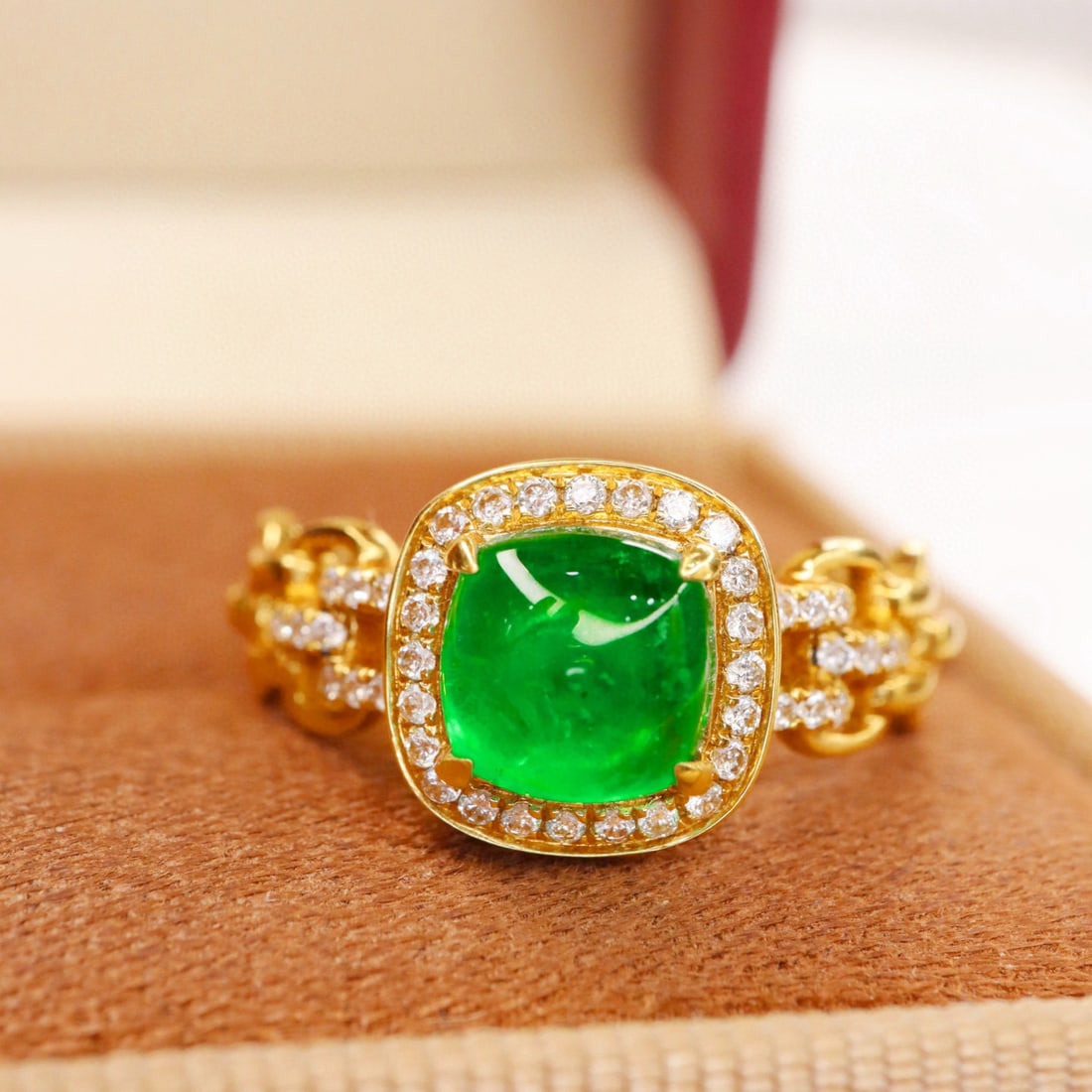 14k Gold 1.50 Ctw Vivid Green Natural Emerald & Diamond Ring - 3