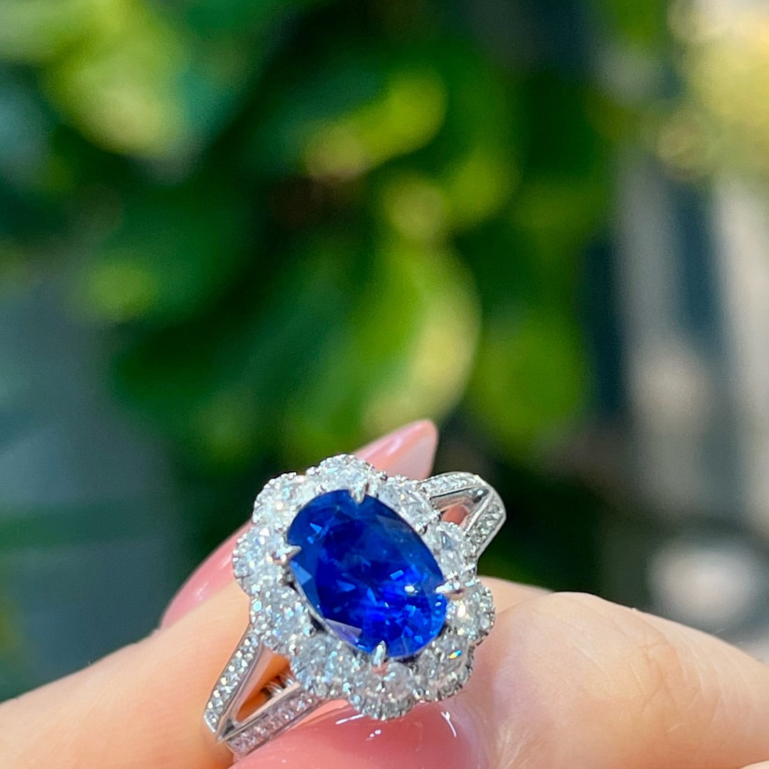 14k Gold 2.90 Ctw Natural Sapphire & Diamond Ring - 4