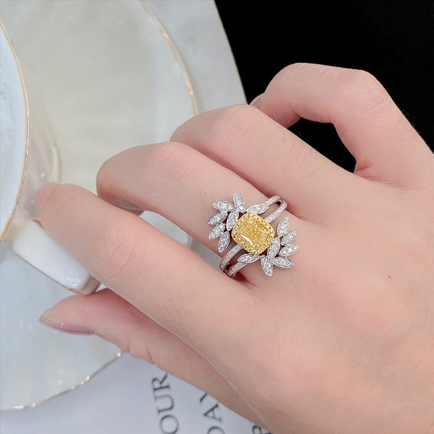 14k Gold 1.3 Ctw Natural Yellow Diamond & Diamond Ring - 4