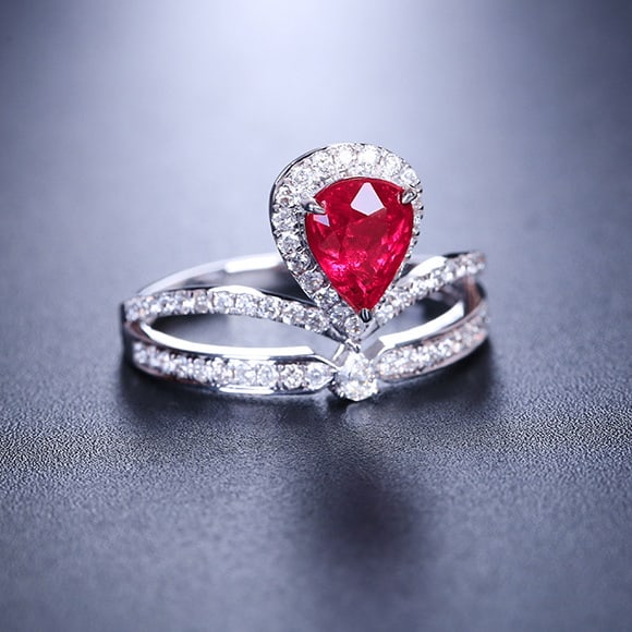 14k Gold 1.55 Ctw Natural Ruby & Diamond Ring - 2