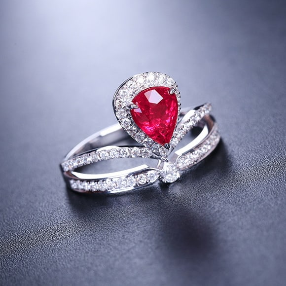 14k Gold 1.55 Ctw Natural Ruby & Diamond Ring - 4