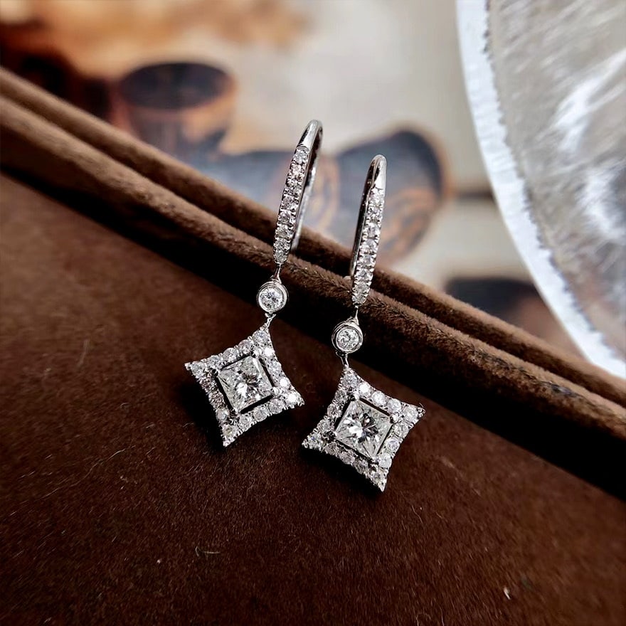 14k Gold 0.87 Ctw Natural H Diamond Earrings - 3