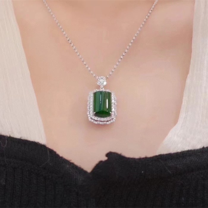 14k Gold 8.75 Ctw Vivid Green Natural Emerald & Diamond Pendant( Without Chain ) - 4