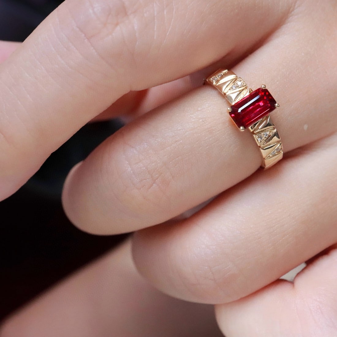 14k Gold 1.11 Ctw Natural Ruby & Diamond Ring - 3