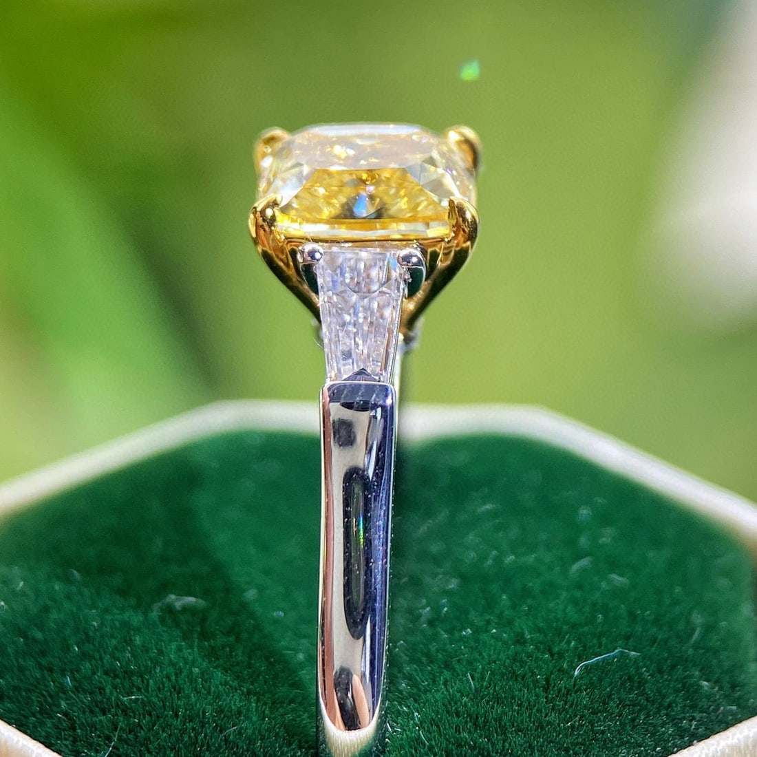 14k Gold 1.29 Ctw Natural Yellow Diamond & Diamond Ring - 2