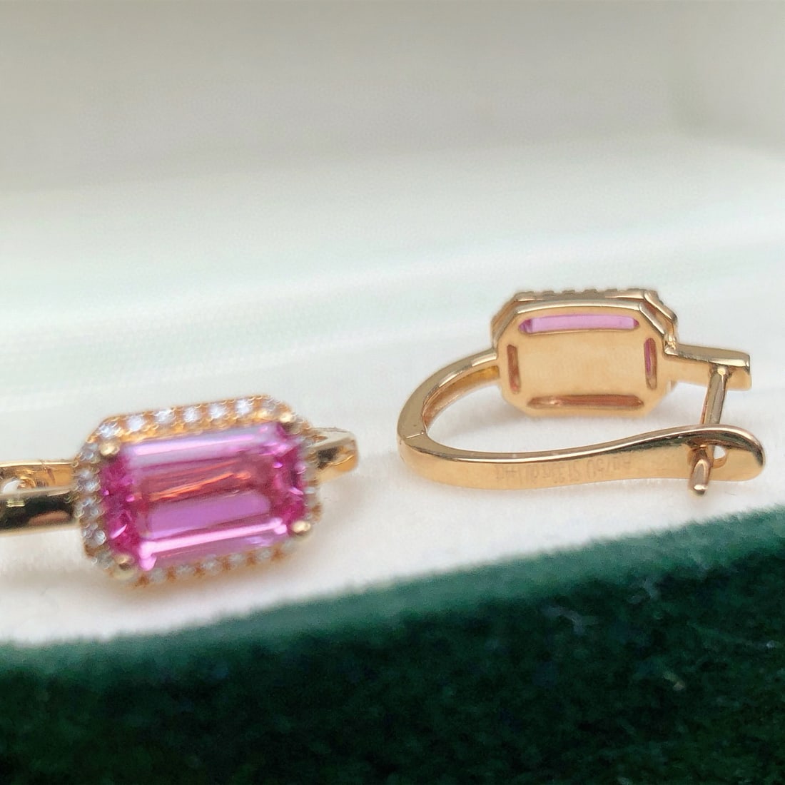 14k Gold 1.47 Ctw Natural Padparadscha Sapphire & Diamond Earrings - 6