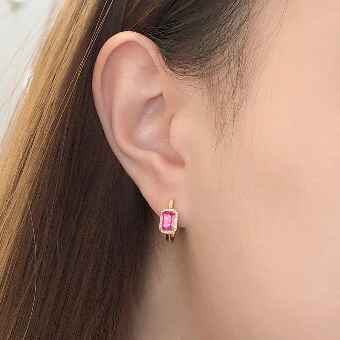 14k Gold 1.47 Ctw Natural Padparadscha Sapphire & Diamond Earrings - 9