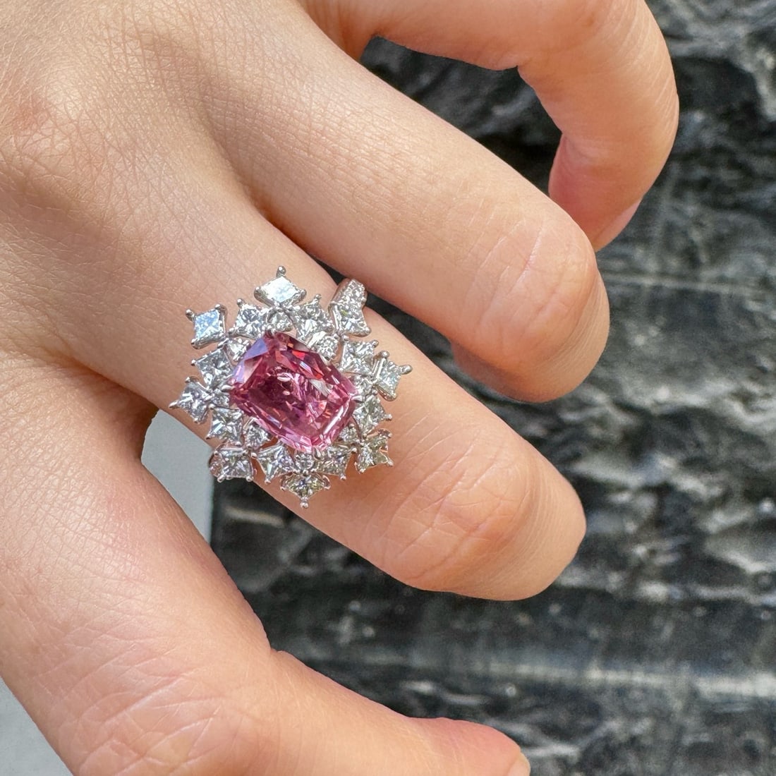 14k Gold 3.42 Ctw Natural Padparadscha Sapphire & Diamond Ring - 6