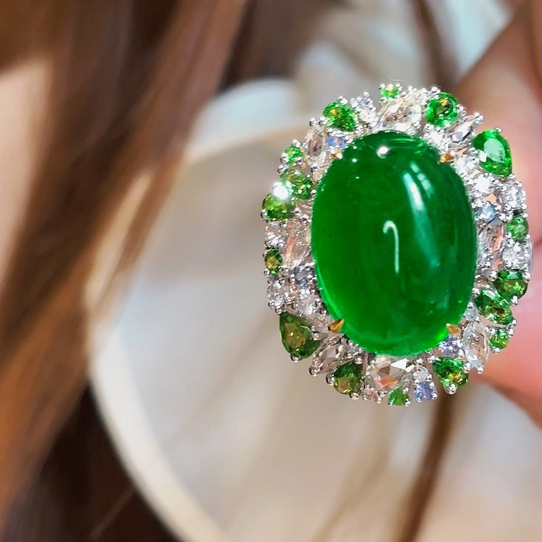 14k Gold 8.45 Ct Natural Emerald & Diamond & Tsavorite Ring - 2