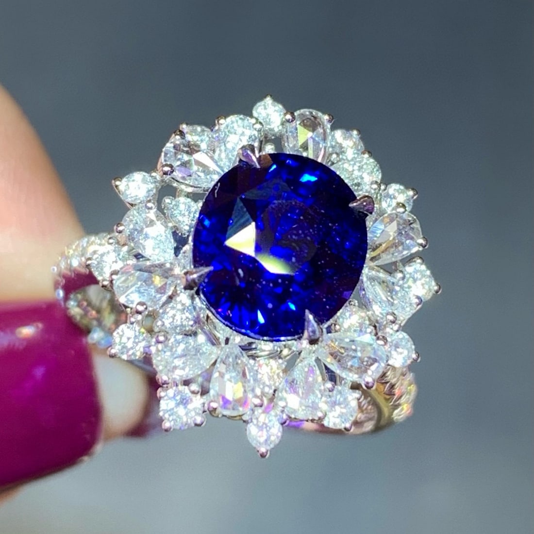 14k Gold 5.63 Ctw Natural Sapphire & Diamond Ring/pendant( Without Chain ): Ref:231060394 // gold content:14k gold // ring size:7. 25us // // main gemstone:sapphire // shape:oval // carat weight:4. 32ct // color:royal blue // treatment:natural // // adjacent gemstone 2 :