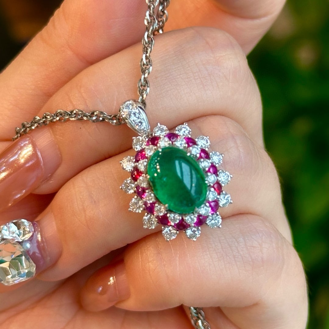 14k Gold 4.90 Ctw Vivid Green Natural Emerald & Diamond Pendant( Without Chain ) - 3