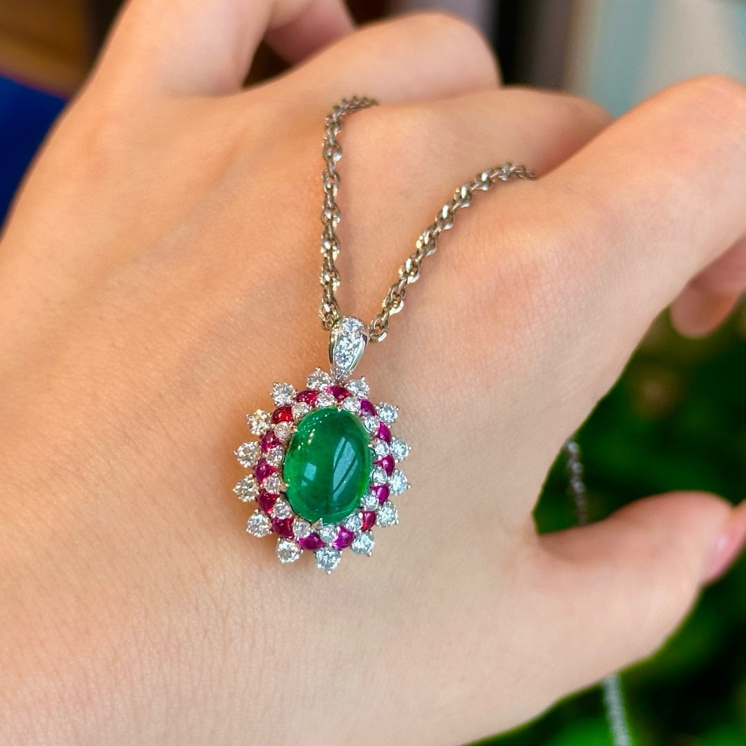 14k Gold 4.90 Ctw Vivid Green Natural Emerald & Diamond Pendant( Without Chain ) - 4