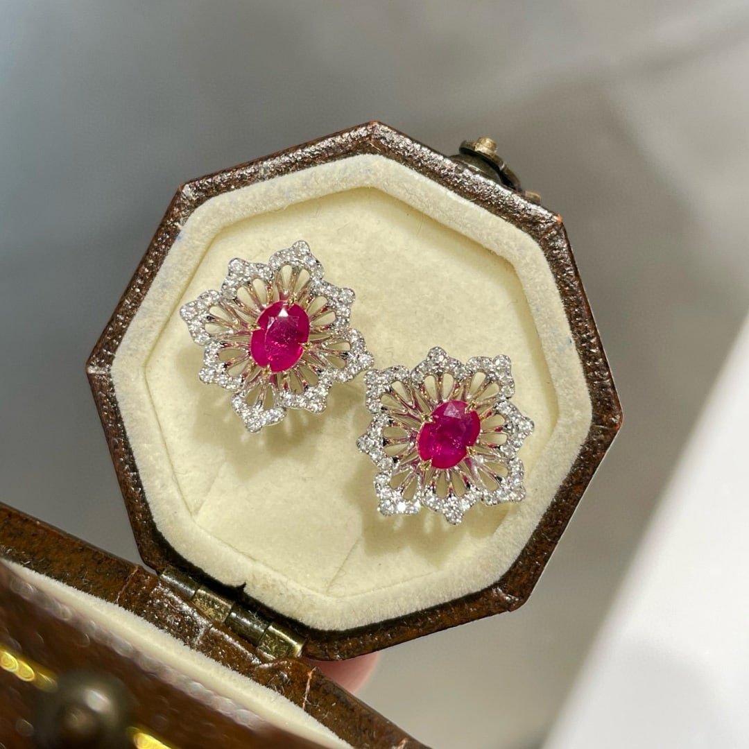 14k Gold 0.65 Ct Natural Ruby & Diamond Earrings - 4