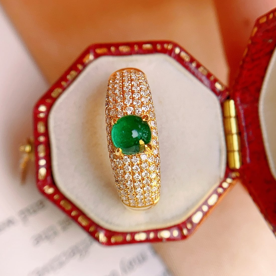 14k Gold 0.75 Ct Vivid Green Natural Emerald & Diamond Ring - 2