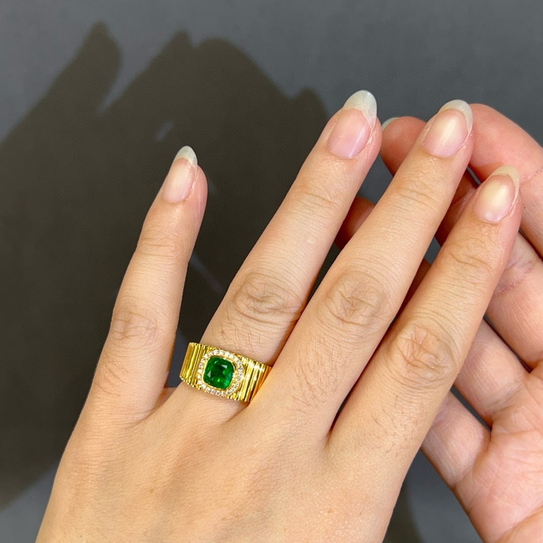 14k Gold 1.17 Ctw Vivid Green Natural Emerald & Diamond Ring - 4