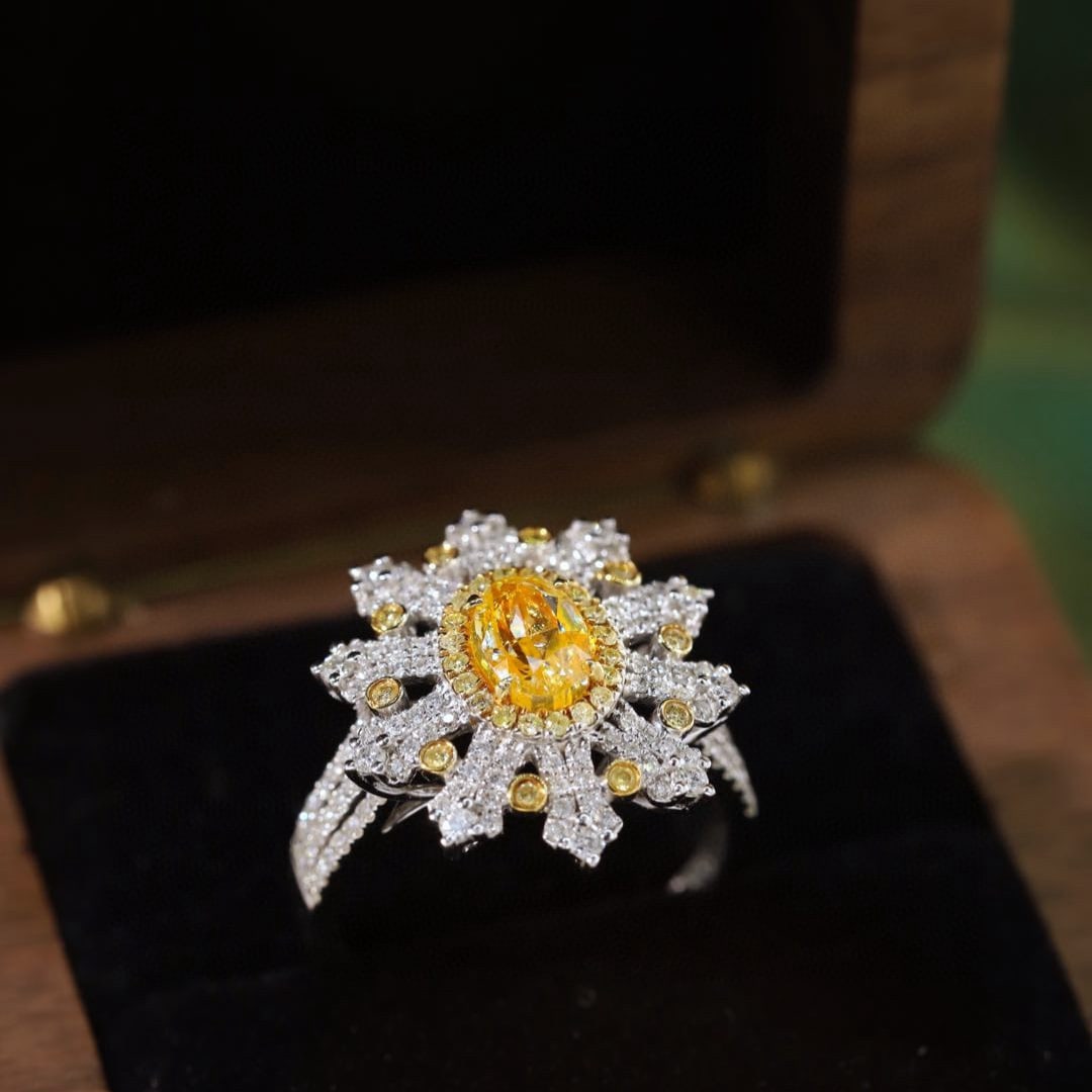 14k Gold 1.75 Ctw Natural Yellow Diamond & Diamond Ring - 7