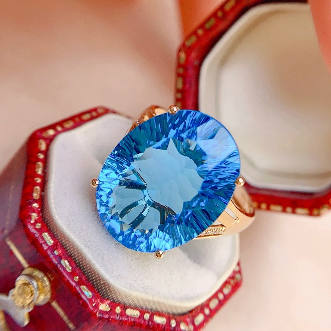 14k Gold 11.8 Ct Natural Topaz & Diamond Ring - 4