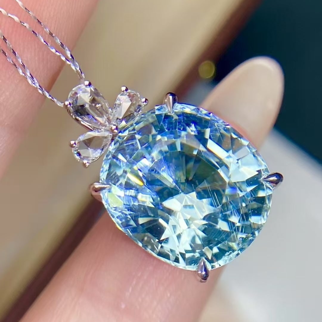14k Gold 12.12 Ctw Natural Aquamarine & Diamond Pendant( Without Chain ) - 2