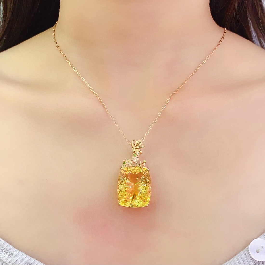 14k Gold 39.1 Ct Natural Citrine & Diamond Pendant( Without Chain ) - 6