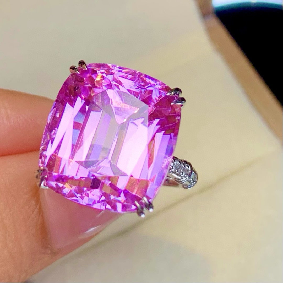14k Gold 26.3 Ct Natural Kunzite & Diamond Ring - 2