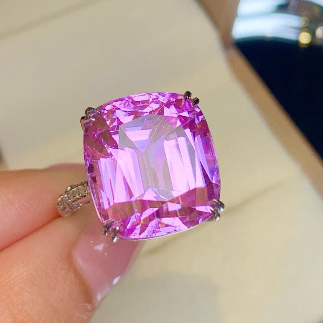 14k Gold 26.3 Ct Natural Kunzite & Diamond Ring - 4