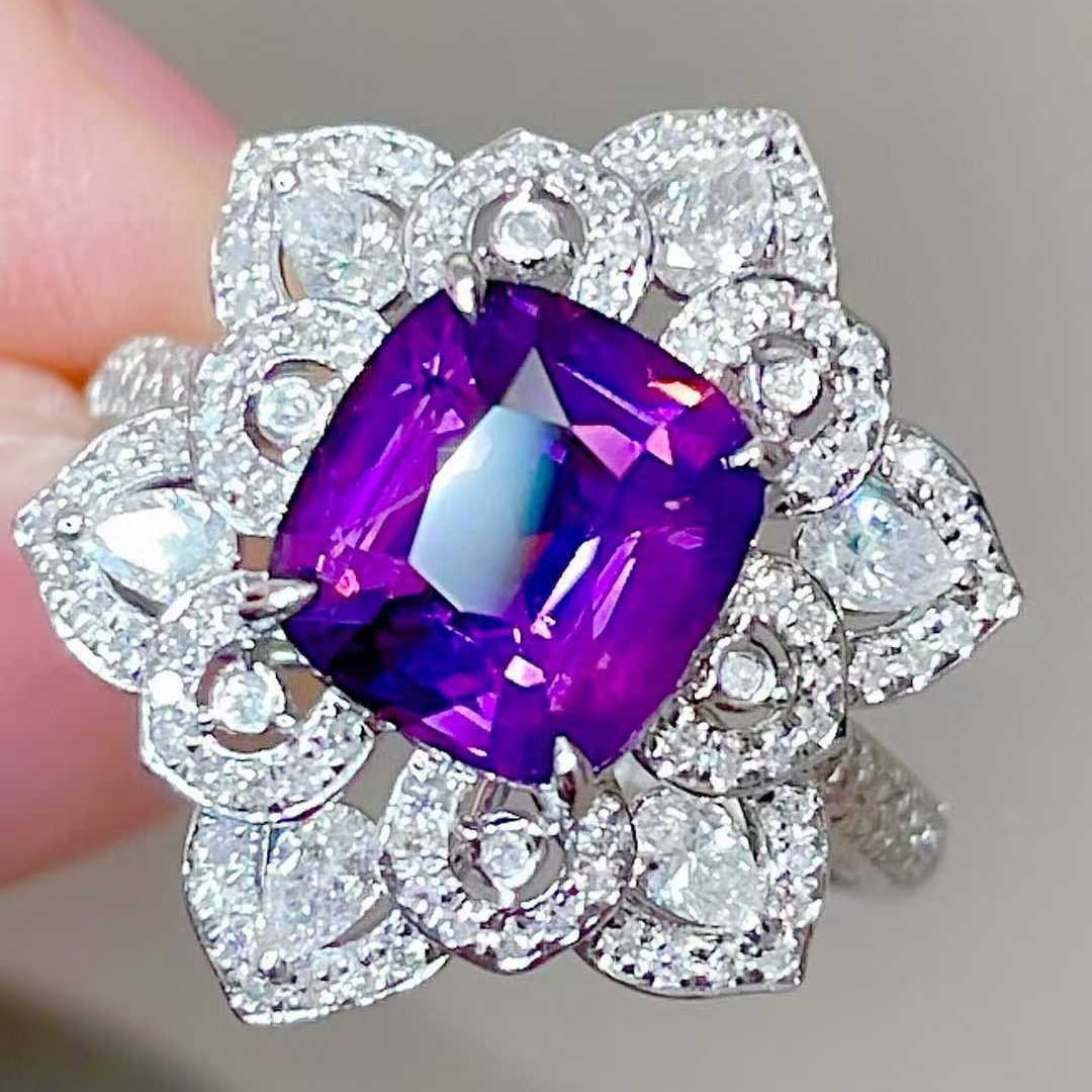 14k Gold 3.2 Ctw Natural Spinel & Diamond Ring - 4