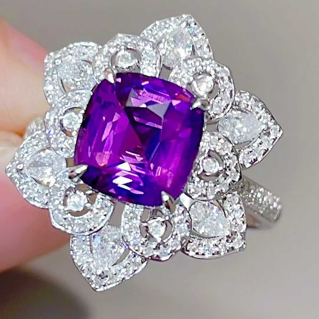 14k Gold 3.2 Ctw Natural Spinel & Diamond Ring - 5