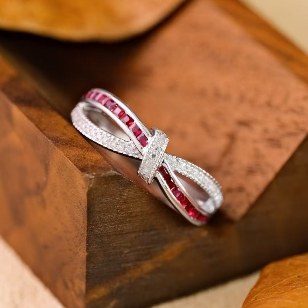 14k Gold 0.65 Ctw Natural Ruby & Diamond Ring - 6