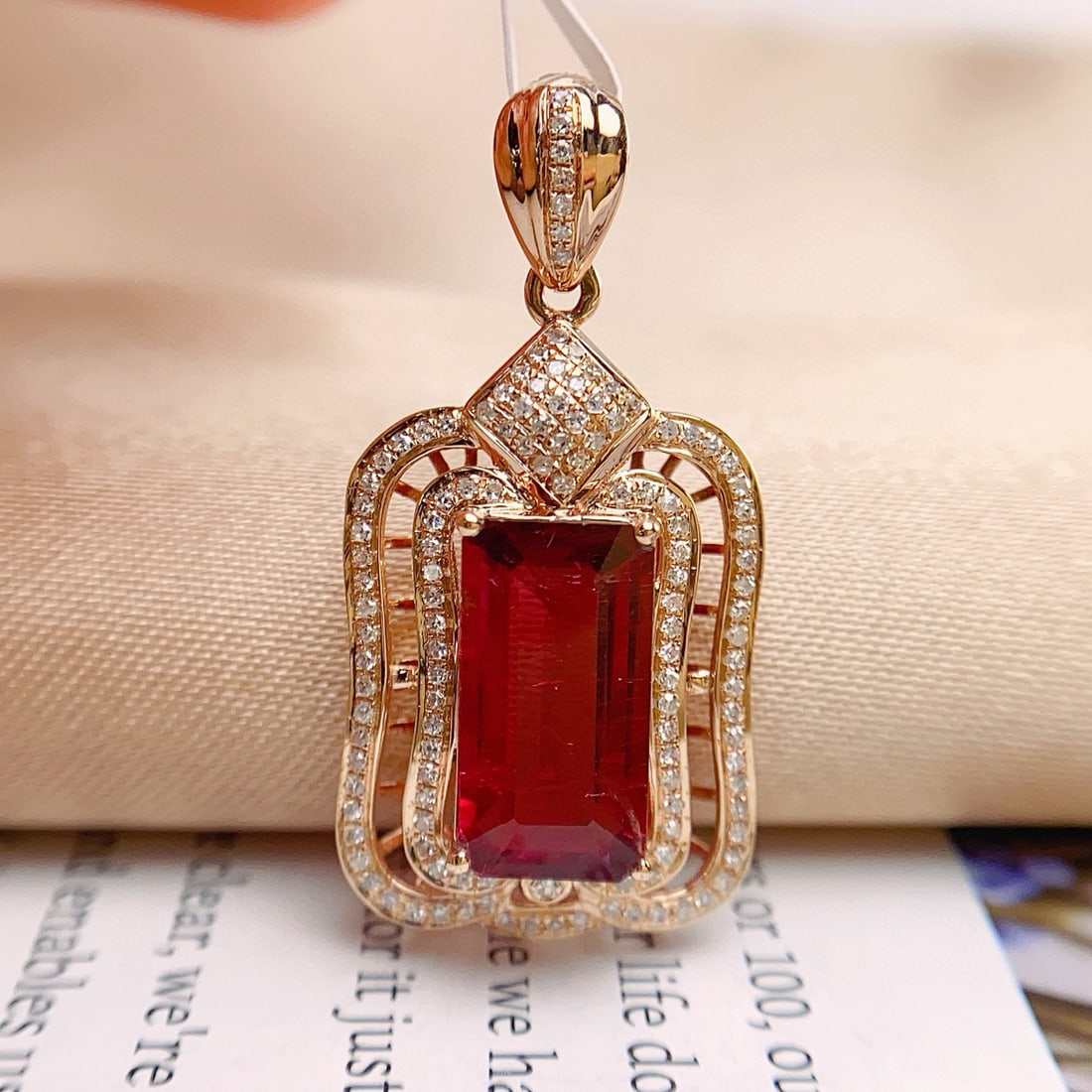 14k Gold 2.65 Ct Natural Tourmaline & Diamond Pendant( Without Chain ): Ref:231061260 // gold content:14k gold // main gemstone:tourmaline // shape:octagonal // carat weight:2. 65ct // color:red // treatment:natural // // adjacent gemstone 2 : diamond // number of