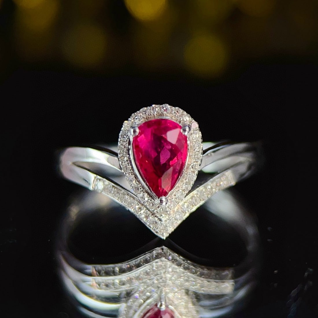 14k Gold 0.85 Ct Natural Ruby & Diamond Ring - 2