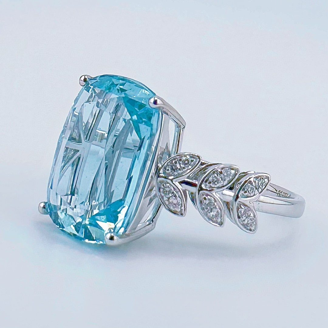 14k Gold 5.54 Ctw Natural Aquamarine & Diamond Ring - 3